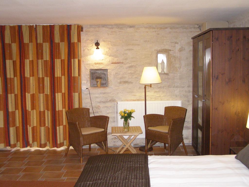 Charme Hotel La Dominotte Demigny Δωμάτιο φωτογραφία